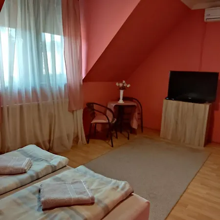 Buebaj Vendeghaz بيت ضيافة