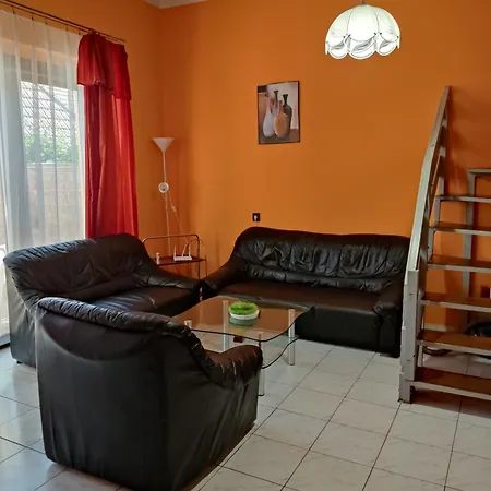Buebaj Vendeghaz Гостьовий будинок Еґер